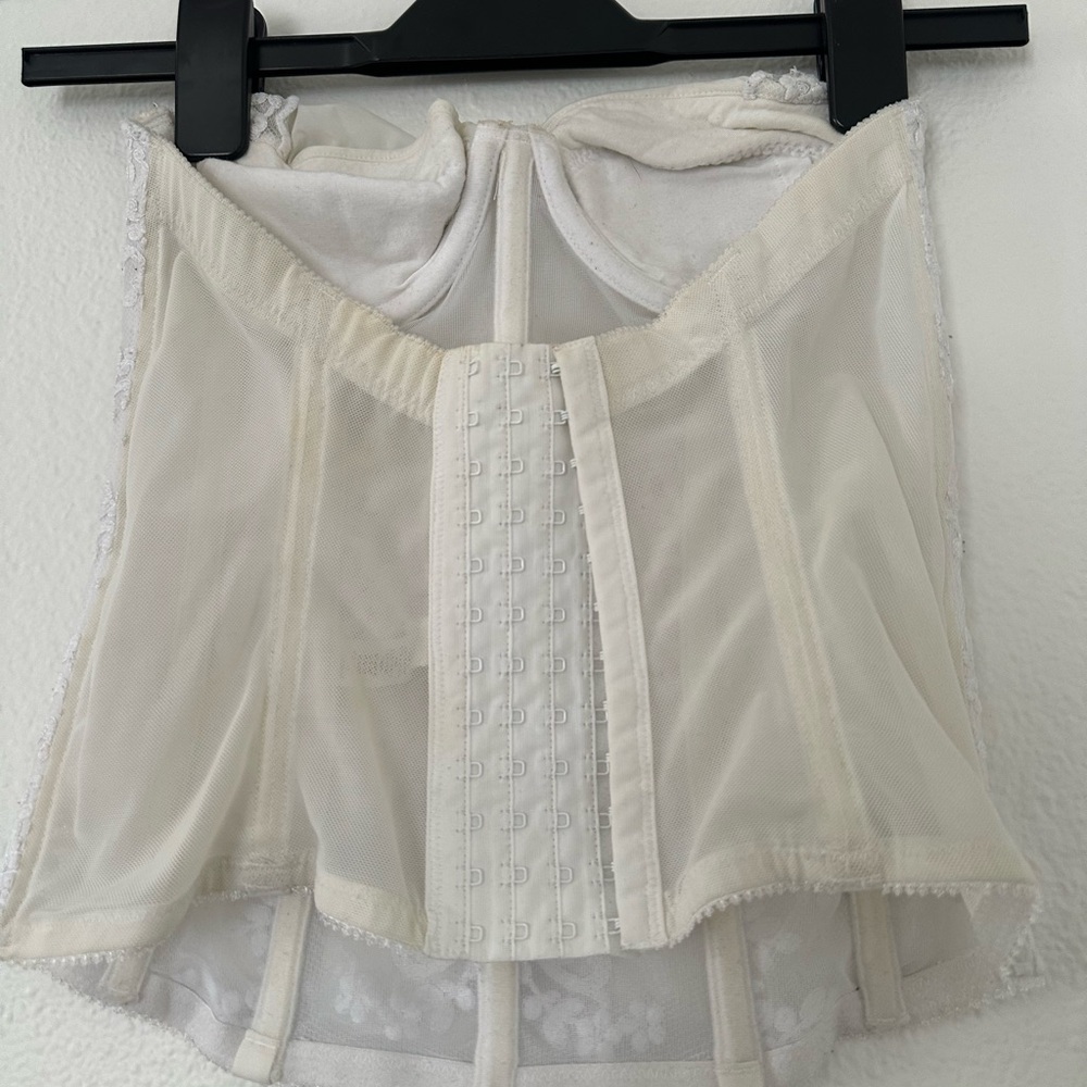 Vintage Felina Lingerie White Ivory Lavender Floral Corset 32c - Picture 2 of 2